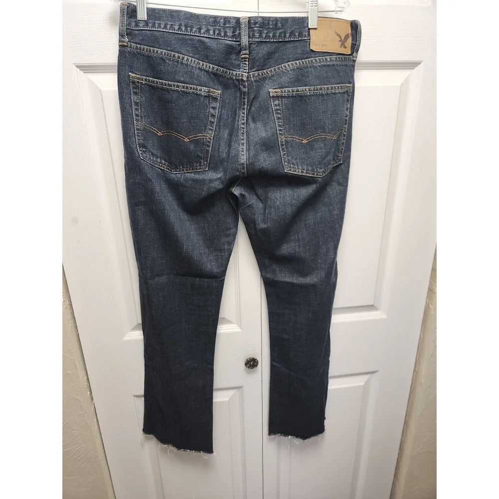 American Eagle Jeans Mens 32X29 Original Straight Leg Dark Blue‎ Denim Raw Hem